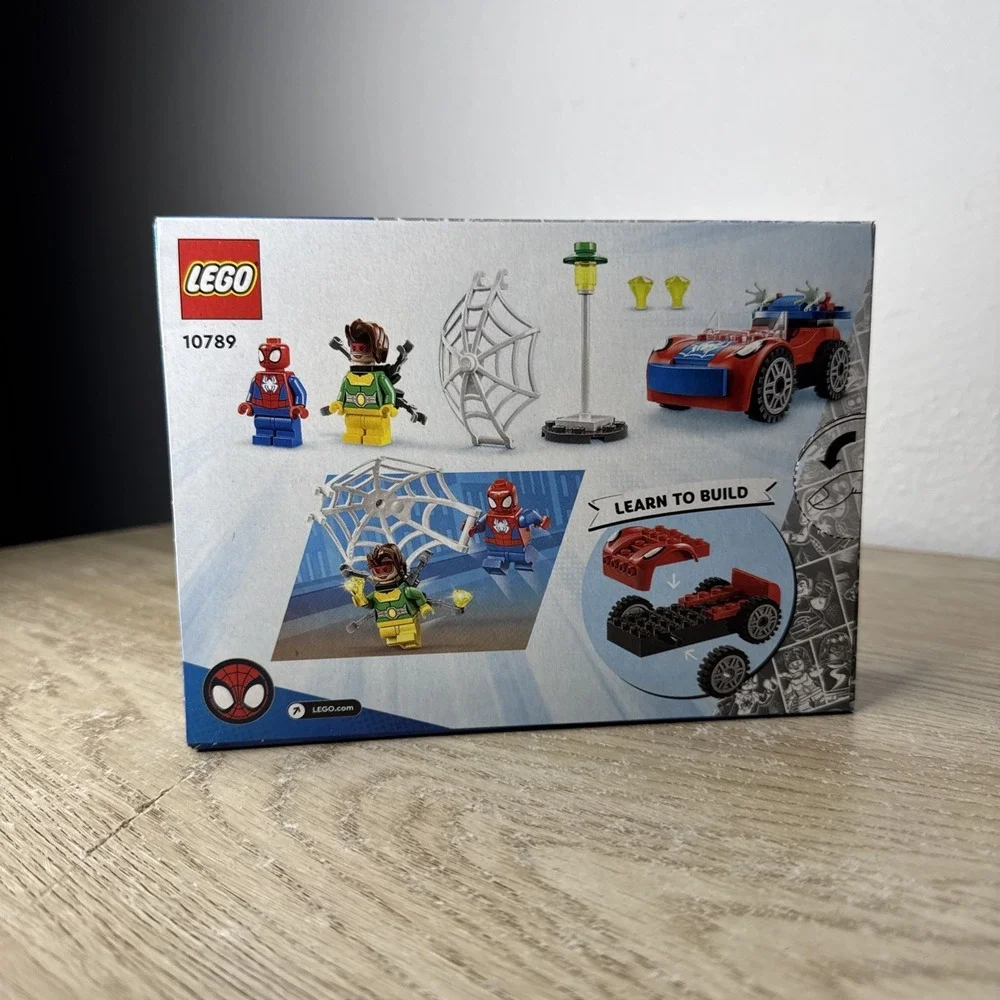 LEGO Spider-Man: Spider-Man's‎ Car and Doc Ock (10789)